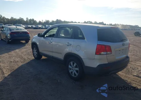 2011 Kia Sorento Lx z USA, uszkodzony, nr VIN 5XYKT3A14BG021682
